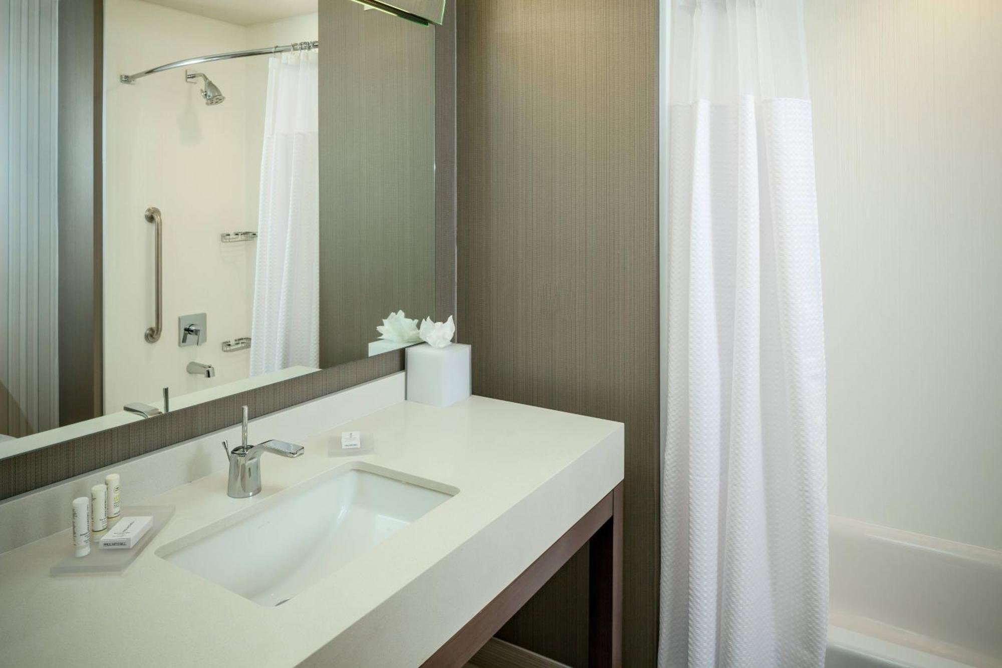 Courtyard By Marriott Corvallis Εξωτερικό φωτογραφία
